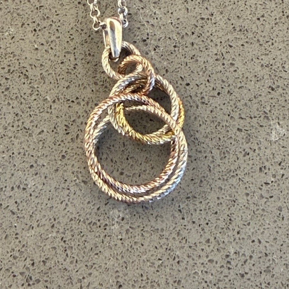 Links of London Aurora Double Link 18" .925 Sterling Silver Interlock Ring Penda